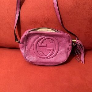 Gucci Vintage Pink Leather Crossbody Bag